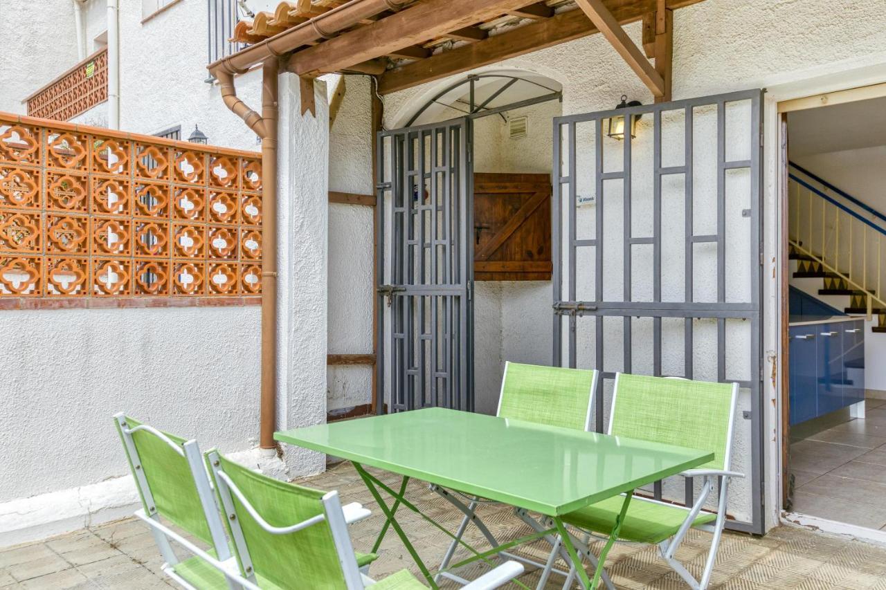 Apartamento Roses Victor ภายนอก รูปภาพ